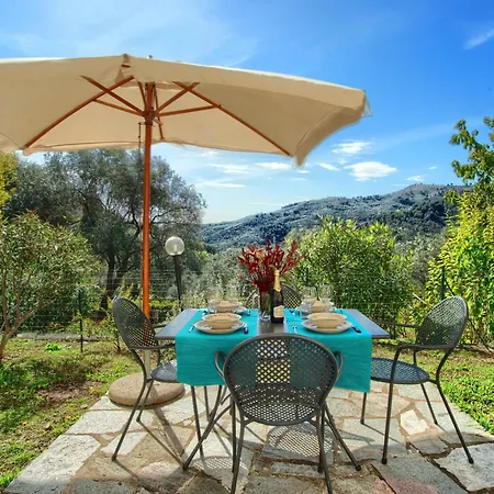 Casa Immersa Nella Natura Con Piscina Ac E Wifi 2 *