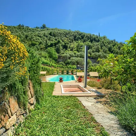 Casa Immersa Nella Natura Con Piscina Ac E Wifi 2 펜션